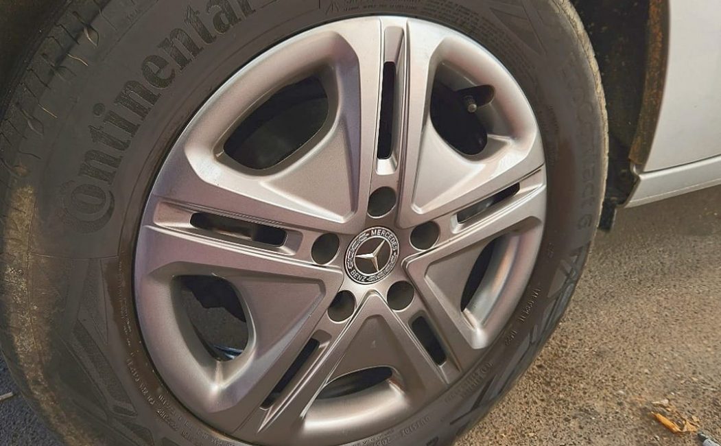 tapacubos limpio APC