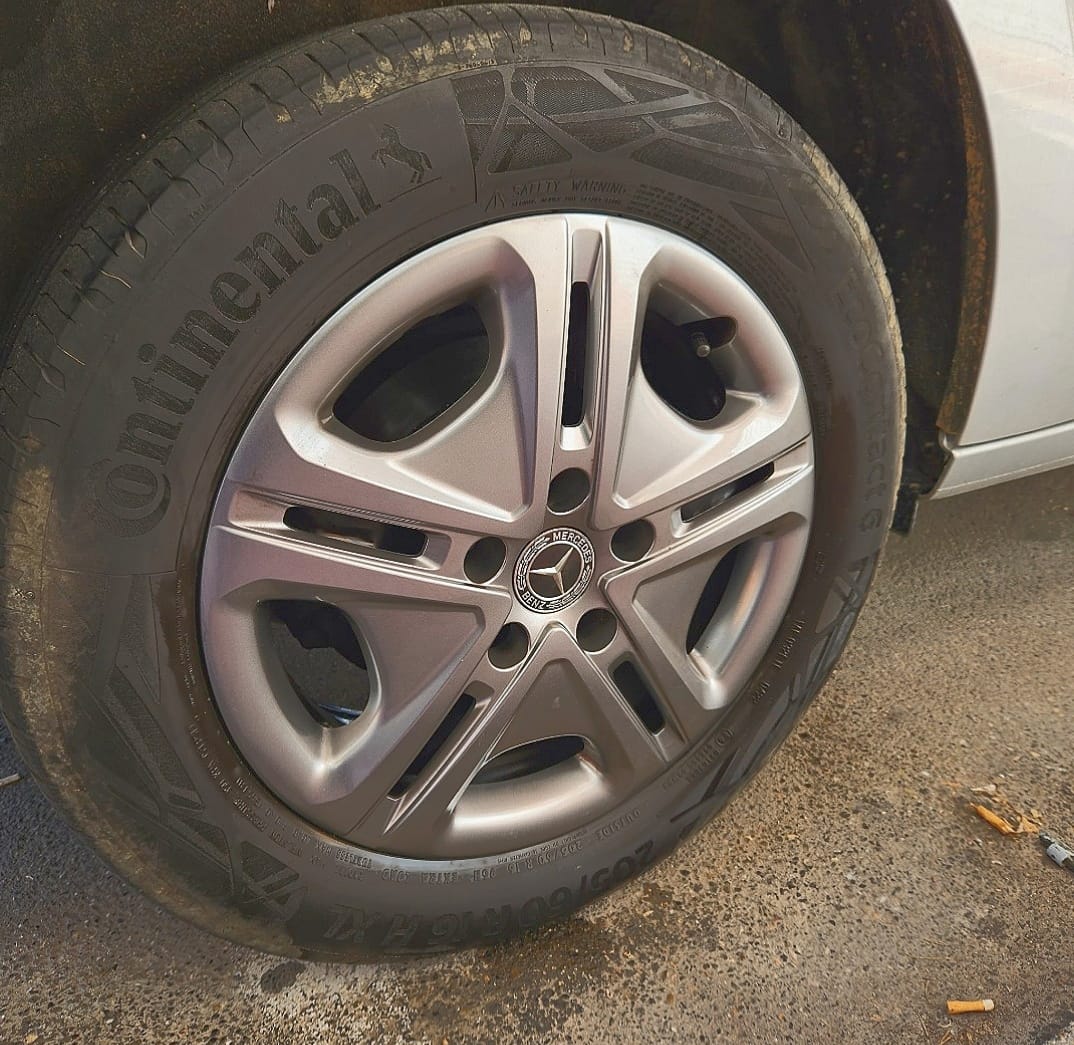 tapacubos limpio APC